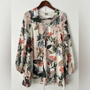 Show Me Your Mumu Lightning Bird Boho Ivory Floral Tunic in Small